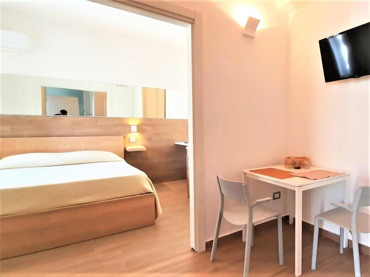 Casa Sofia- Fondi Vertice Rooms Extérieur photo